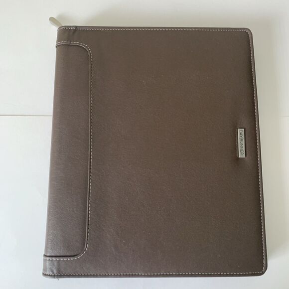 Day Runner 3 Ring Binder Organizer Brown 10.5x12.5 Zip Closure Ruler Card Holder - Picture 1 of 13